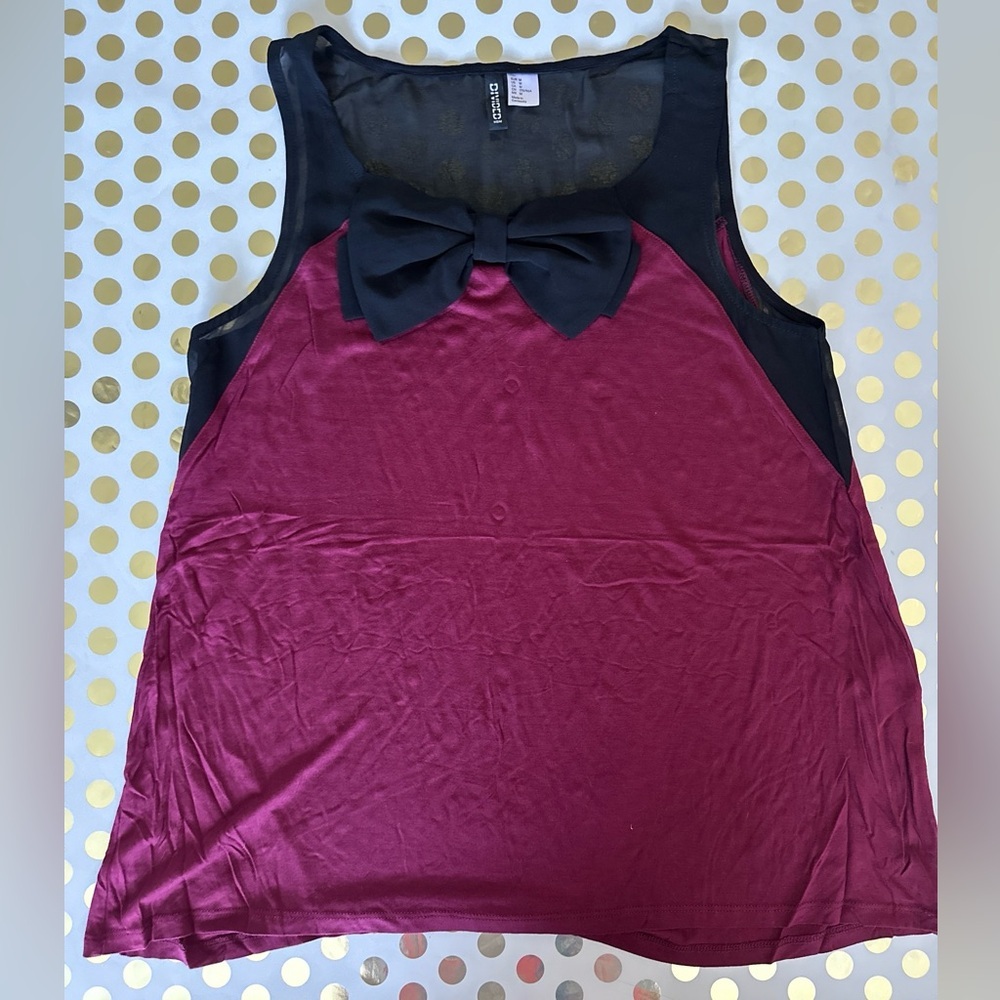 H&M Red Sleeveless Tie Front Tank Top